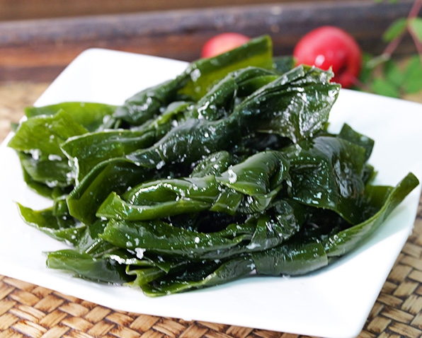 鹽漬海帶結(jié)